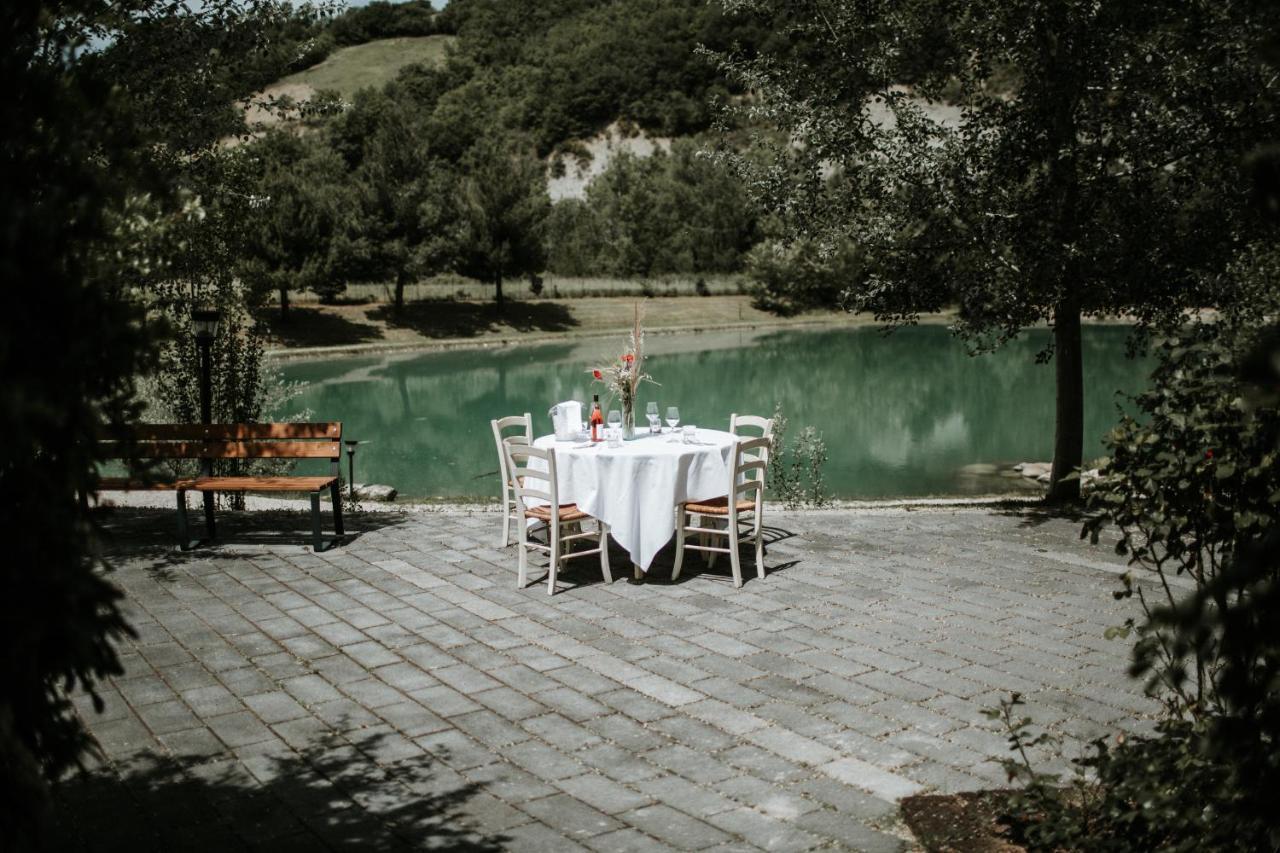 לינה וארוחת בוקר Basciano L'Anfora Country Club מראה חיצוני תמונה